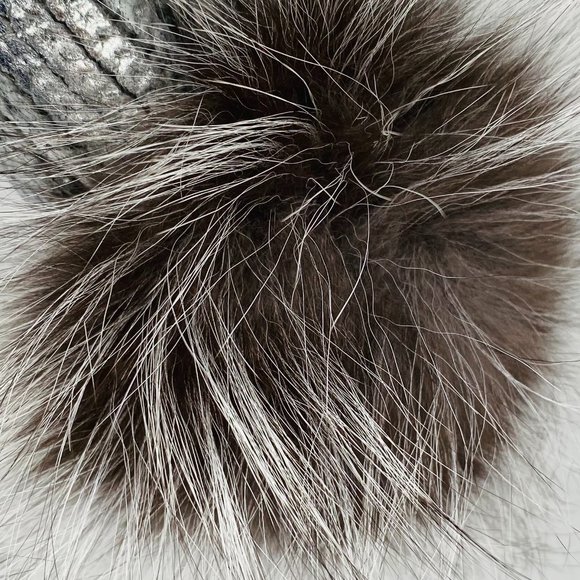 SOLD -Metallic Pom Beanie Hat - Picture 5 of 7